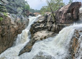 प्रकृति की गोद में बसा जशपुर का अनुपम पर्यटन स्थल ‘रानीदाह‘