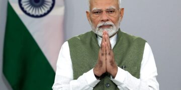 प्रधानमंत्री मोदी की अपील: ‘पेट्रोल-डीजल बचाएं, एक साल सोने के गहने न खरीदें