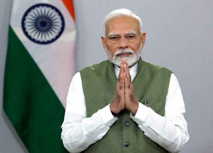 प्रधानमंत्री मोदी की अपील: ‘पेट्रोल-डीजल बचाएं, एक साल सोने के गहने न खरीदें