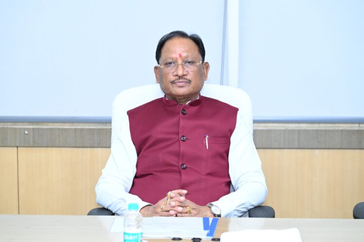 भविष्य की जरूरतों और आर्थिक विकास की प्राथमिकताओं के अनुरूप हो अधोसंरचना का निर्माण : मुख्यमंत्री