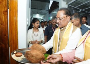 बाबा गुरु घासीदास जी के सत्य, अहिंसा और सामाजिक समरसता के मार्ग पर आगे बढ़ रही प्रदेश सरकार : मुख्यमंत्री विष्णु देव साय