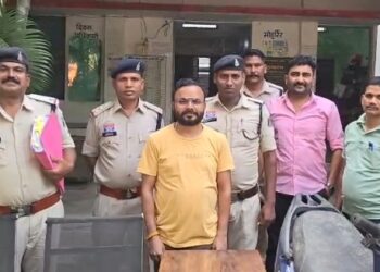 इलेक्रिप्क स्कूटी वाहन का डीलरशीप लेने पर कैश बैक देने का झांसा देकर कुल 31.80 लाख रुपए का धोखाधड़ी करने वाला आरोपी गिरफ्तार