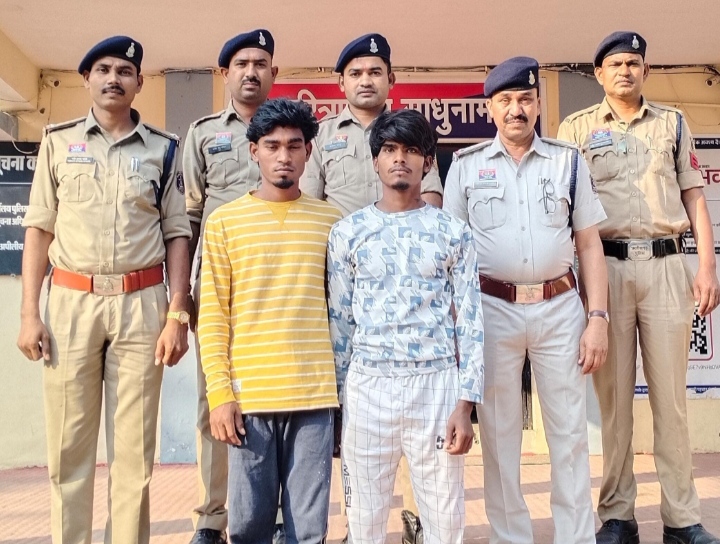 प्रेमी ने गला घोटकर की नाबालिग प्रेमिका की हत्या, प्रेमिका द्वारा किसी अन्य युवक से बात करना बना घटना का कारण