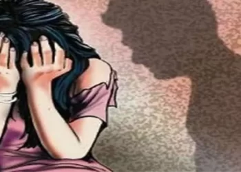 नाबालिक लड़की ने जहर खाकर किया आत्महत्या: नाबालिक लड़के के जबरदस्ती दुष्कर्म करने से हुई थी गर्भवती, 3 साल बाद खुलासा