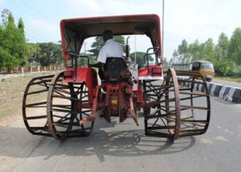 रबर टायर के बिना आयरन केजव्हील ट्रैक्टरों के सड़क पर संचालन पर सख्ती, परिवहन विभाग ने जारी किए निर्देश