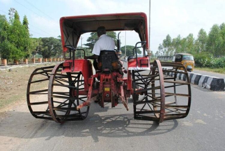 रबर टायर के बिना आयरन केजव्हील ट्रैक्टरों के सड़क पर संचालन पर सख्ती, परिवहन विभाग ने जारी किए निर्देश