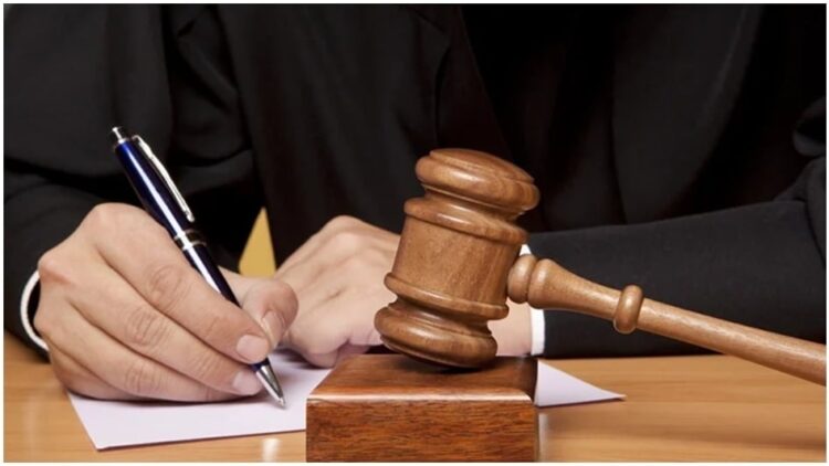 आपसी सहमति से संबंध बनाते हैं फिर भी लड़कों को भुगतना पड़ता है POCSO का खामियाजा, कोर्ट ने युवक की सजा की रद्द