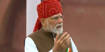 पीएम मोदी ने लाल किले की प्राचीर से युवाओं के लिए मुफ्त कोचिंग, न्यूक्लियर एनर्जी और सिविल डिफेंस में सुधार सहित 6 बड़ी घोषणाएं की