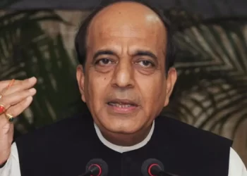 बांग्लादेश में भारत के नए हाई कमिश्नर होंगे दिनेश त्रिवेदी, MEA ने जारी की अधिसूचना