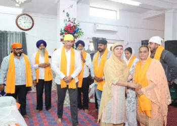 सात व्यक्तियों ने पुनः सिख धर्म अपना कर की ‘घर-वापसी’, इंद्रजीत सिंह ने कहा- सिखों की घर-वापसी के लिए हर संभव प्रयास करेंगे