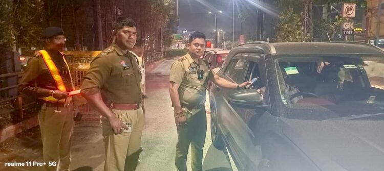 रायपुर कमिश्नरेट पुलिस की ड्रिंक एंड्र ड्राइव पर ताबड़तोड़ कार्यवाही, एक ही रात में 154 गाड़ियां जप्त