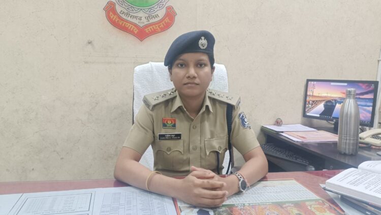 महिलाएं अपनी योग्यता को कम ना आंके : डीएसपी तनुप्रिया ठाकुर