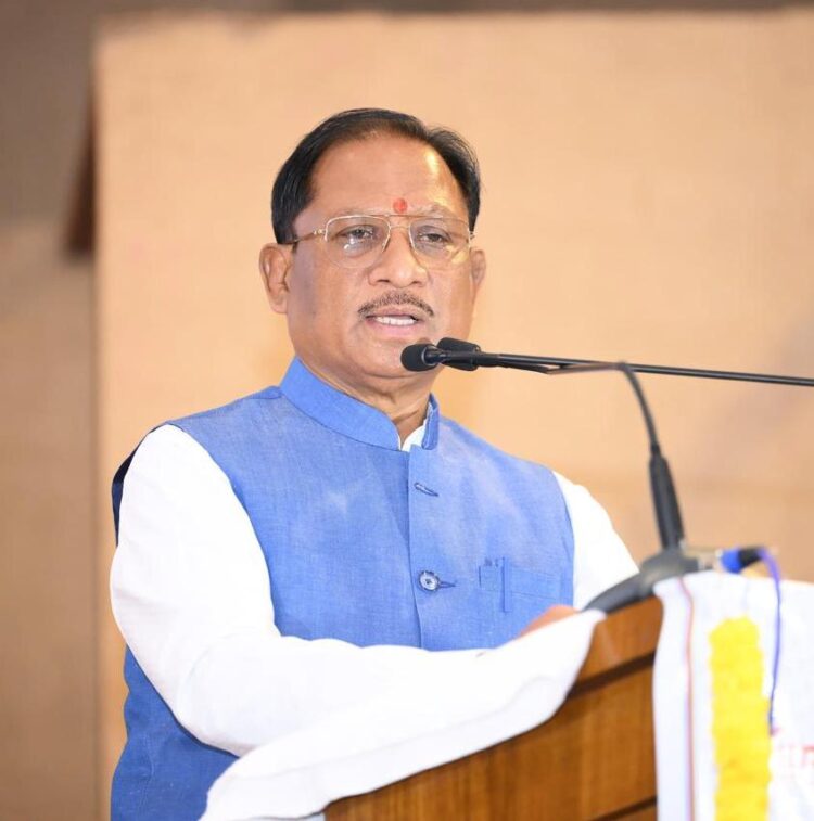 युवाओं के उज्ज्वल भविष्य के लिए सरकार पूर्णतः प्रतिबद्ध : मुख्यमंत्री विष्णु देव साय
