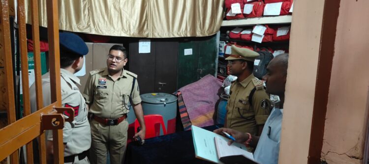 DCP मयंक गुर्जर ने उरला थाना का किया वार्षिक निरीक्षण, दिए आवश्यक दिशा-निर्देश