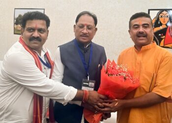 पश्चिम बंगाल में विकास के नए युग की शुरुआत: मुख्यमंत्री विष्णुदेव साय ने सुवेंदु अधिकारी को दी बधाई एवं शुभकामनाएं