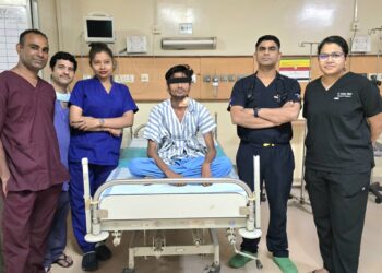 10 साल से खाँसी में खून की समस्या झेल रहे युवक को अम्बेडकर अस्पताल में मिली नई जिंदगी