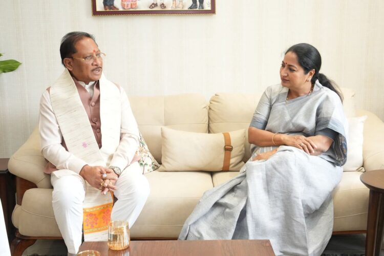 मुख्यमंत्री विष्णु देव साय ने दिल्ली की मुख्यमंत्री रेखा गुप्ता से की सौजन्य भेंट