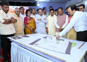मुख्यमंत्री विष्णुदेव साय ने बिलासपुर में निर्माणाधीन नालंदा परिसर एवं एजुकेशन हब का किया निरीक्षण