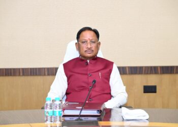 साय कैबिनेट ने रायपुर, दुर्ग-भिलाई, बिलासपुर और कोरबा में स्वीकृत 240 इलेक्ट्रिक बसों के संचालन सहित लिए कई महत्वपूर्ण निर्णय