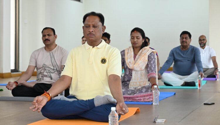 अंतर्राष्ट्रीय योग दिवस 2026: स्वस्थ जीवन और विकसित भारत का आधार बनेगा योग