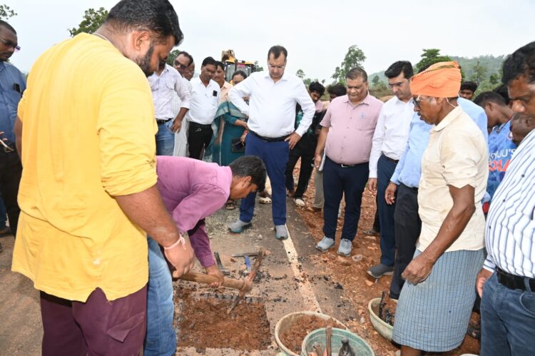 निर्माण कार्यों में मॉनीटरिंग और गुणवत्ता सुनिश्चित कराने में लापरवाही पर सहायक अभियंता और उप अभियंता तत्काल निलंबित