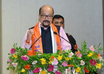 मोबाइल और डिजिटल एडिक्शन से बचें, मानव बुद्धि ही सर्वाेच्च है: राज्यपाल रमेन डेका