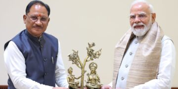 पीएम मोदी से मुख्यमंत्री विष्णु देव साय ने की भेंट, छत्तीसगढ़ के विकास और ‘बस्तर विजन’ पर हुई विस्तृत चर्चा