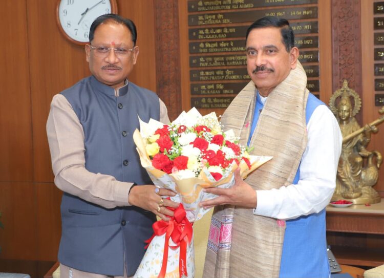 5 लाख मीट्रिक टन चावल के शीघ्र उठाव की पहल, मुख्यमंत्री ने केंद्रीय मंत्री से पर्याप्त रेलवे रैक उपलब्ध कराने का किया आग्रह