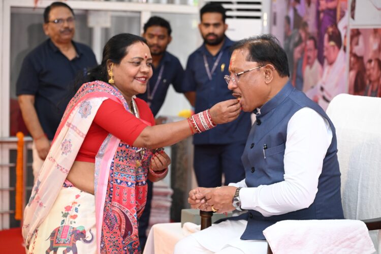 बहनों का स्नेह और आशीर्वाद मेरे लिए अनमोल : मुख्यमंत्री विष्णु देव साय