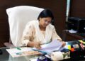 दुर्ग निगम की नवपदस्थ आयुक्त IAS लीना कोसम ने पदभार ग्रहण किया