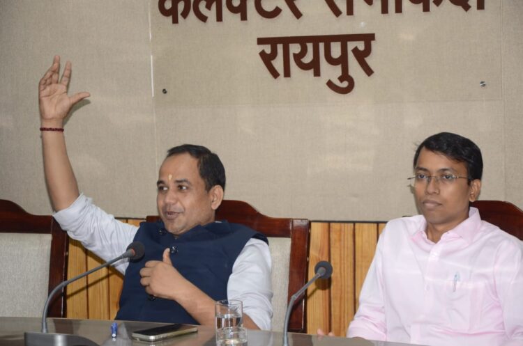 क्रिएटर्स की रचनात्मकता और प्रशासन की जनकल्याणकारी पहल मिलकर समाज में सकारात्मक बदलाव ला सकती है : कलेक्टर डॉ.गौरव सिंह