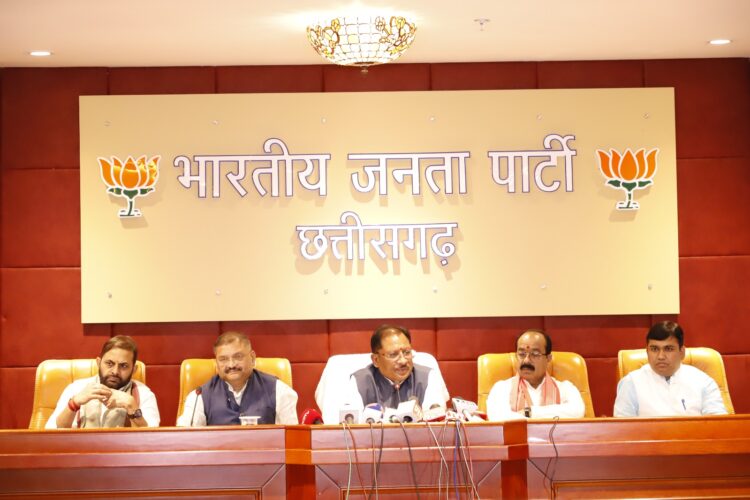 राहुल गांधी को चुनाव आयोग और देश से भी माफी मांगनी चाहिए : मुख्यमंत्री विष्णुदेव साय