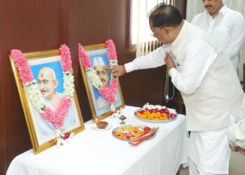 सत्य, अहिंसा और सादगी के आदर्श हमें राष्ट्रसेवा की प्रेरणा देते रहेंगे : मुख्यमंत्री विष्णु देव साय