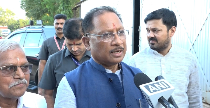 कांग्रेस की मती भ्रष्ट हो गई है, ये लोग फ्यूज बल्ब हो गए है : मुख्यमंत्री विष्णुदेव साय