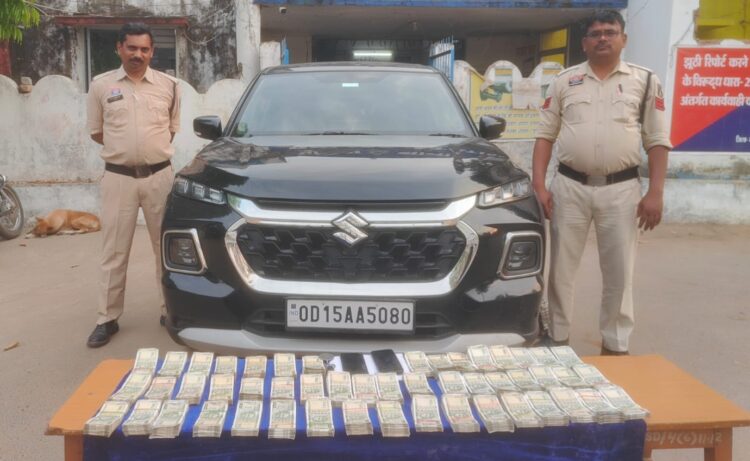वाहन चेकिंग के दौरान ग्रैंड विटारा कार से नगद 25 लाख रुपए जप्त