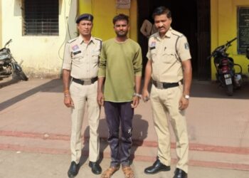 शादी का प्रलोभन देकर युवती से अलग- अलग जगह ले जाकर दुष्कर्म करने वाला आरोपी गिरफ्तार, सोशल मीडिया के माध्यम से हुई दोस्ती