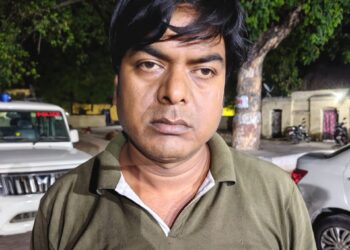 जॉब दिलाने के बहाने महिला और नाबालिग से छेड़खानी करने वाला आरोपी गिरफ्तार