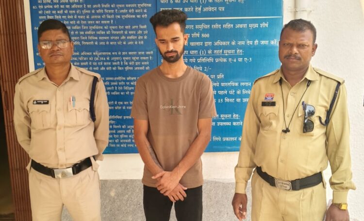 परिचित का होने फायदा उठाकर बैंक डिटेल लेकर खाता खोलकर बेचने वाला आरोपी गिरफ्तार, 1.80 करोड़ रुपए का हुआ ट्रांजेक्शन