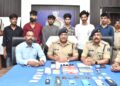 फर्जी व्हाट्सएप डीपी लगाकर 20 लाख रुपये की ऑनलाईन ठगी करने वाले 6 अंतर्राज्यीय आरोपी गिरफ्तार
