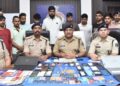 अंतर्राज्यीय ऑनलाइन सट्टा सिंडिकेट का भंडाफोड़: 9 सटोरिए गिरफ्तार, 1.54 लाख रुपए नगदी और 23 लाख के आभूषण बरामद