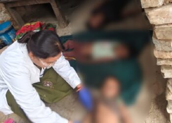 पिता सहित 2 मासूम बच्चों का घर में मिला शव: कीटनाशक सेवन करने की आशंका, जांच में जुटी पुलिस