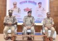 शौर्य चक्र से सम्मानित निरीक्षक लक्ष्मण केवट एवं निरीक्षक रामेश्वर प्रसाद देशमुख का दुर्ग पुलिस ने किया सम्मान
