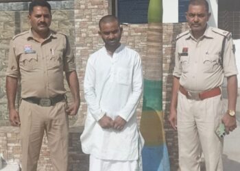 झाड़फुक के बहाने युवती से दुष्कर्म करने वाला आरोपी ढोंगी बाबा गिरफ्तार