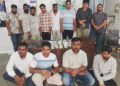 जुआ खेलते 12 जुआड़ी चढ़े पुलिस के हत्थे, नगद 9.04 लाख रुपए बरामद
