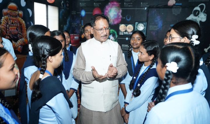 नई पीढ़ी का भविष्य संवारना ही हमारी सबसे बड़ी जिम्मेदारी : मुख्यमंत्री विष्णुदेव साय