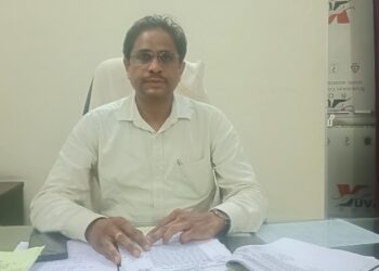 भिलाई 03 के नवपदस्थ एसडीएम प्रकाश सोनी ने किया पदभार ग्रहण, कहा- जनता को बेहतर एवं पारदर्शी प्रशासन उपलब्ध कराना प्राथमिकता