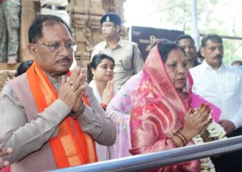 मुख्यमंत्री विष्णुदेव साय ने भोरमदेव धाम में की पूजा-अर्चना, प्रदेश की सुख-समृद्धि के लिए की मंगलकामना