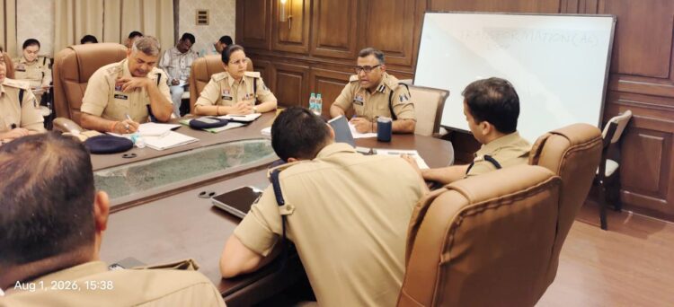 IG अमरेश मिश्रा ने रेंज के पुलिस अधीक्षकों की ली बैठक, पुलिसिंग में गुणात्मक सुधार लाने के दिए निर्देश