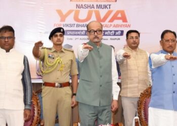 राज्यपाल और मुख्यमंत्री की उपस्थिति में लोक भवन से ‘नशा मुक्त युवा विकसित भारत संकल्प अभियान’ का शुभारंभ
