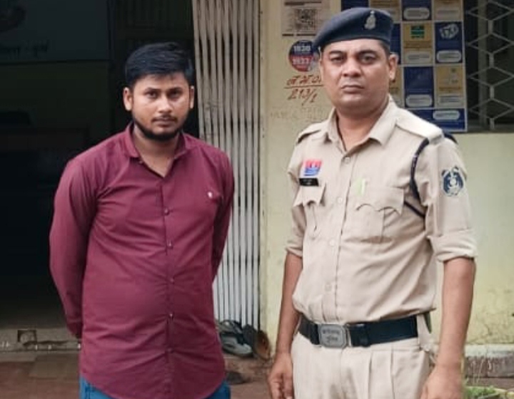 बीएसपी में लोको पायलट की नौकरी दिलाने का झांसा देकर 5.30 लाख रुपये की ठगी करने वाला आरोपी गिरफ्तार
